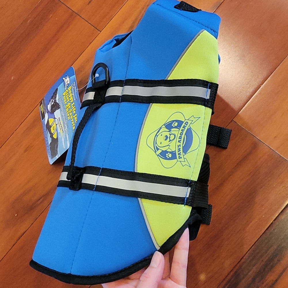 NWT Blue Neoprene Dog Life Jacket